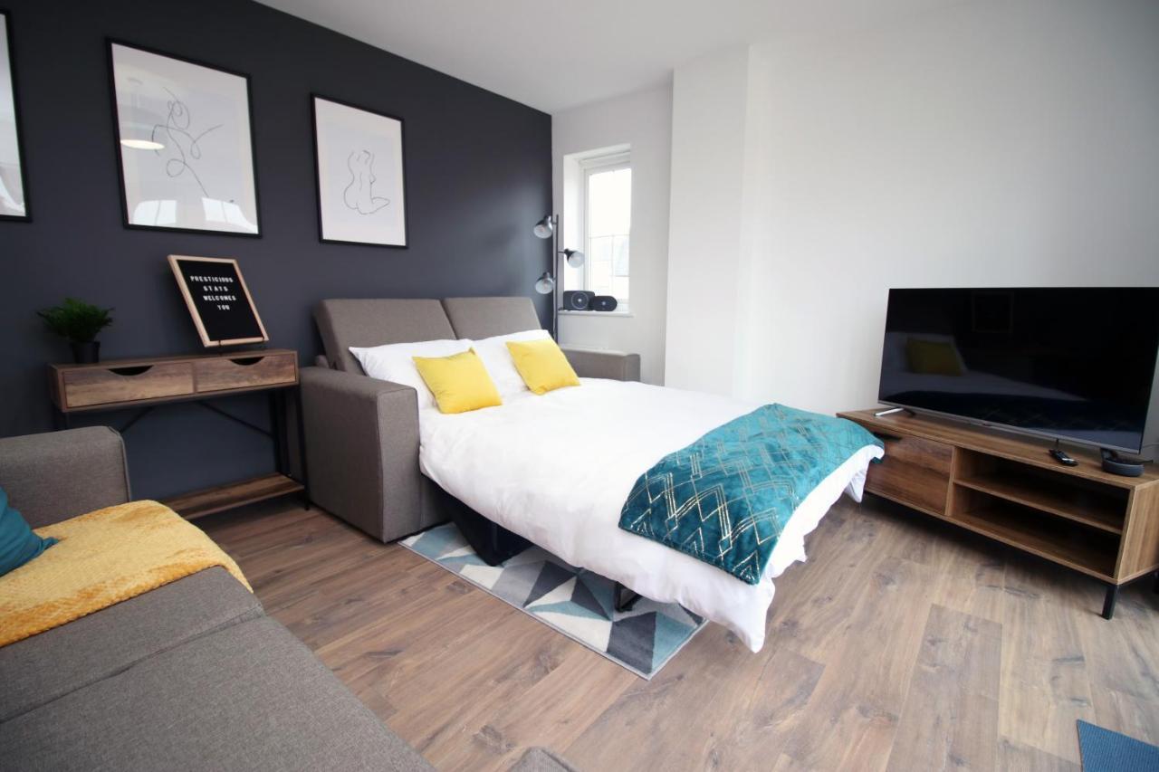 Delft - Spacious Home, High Speed Wi-Fi, Free Parking, Terrace Суиндон Экстерьер фото